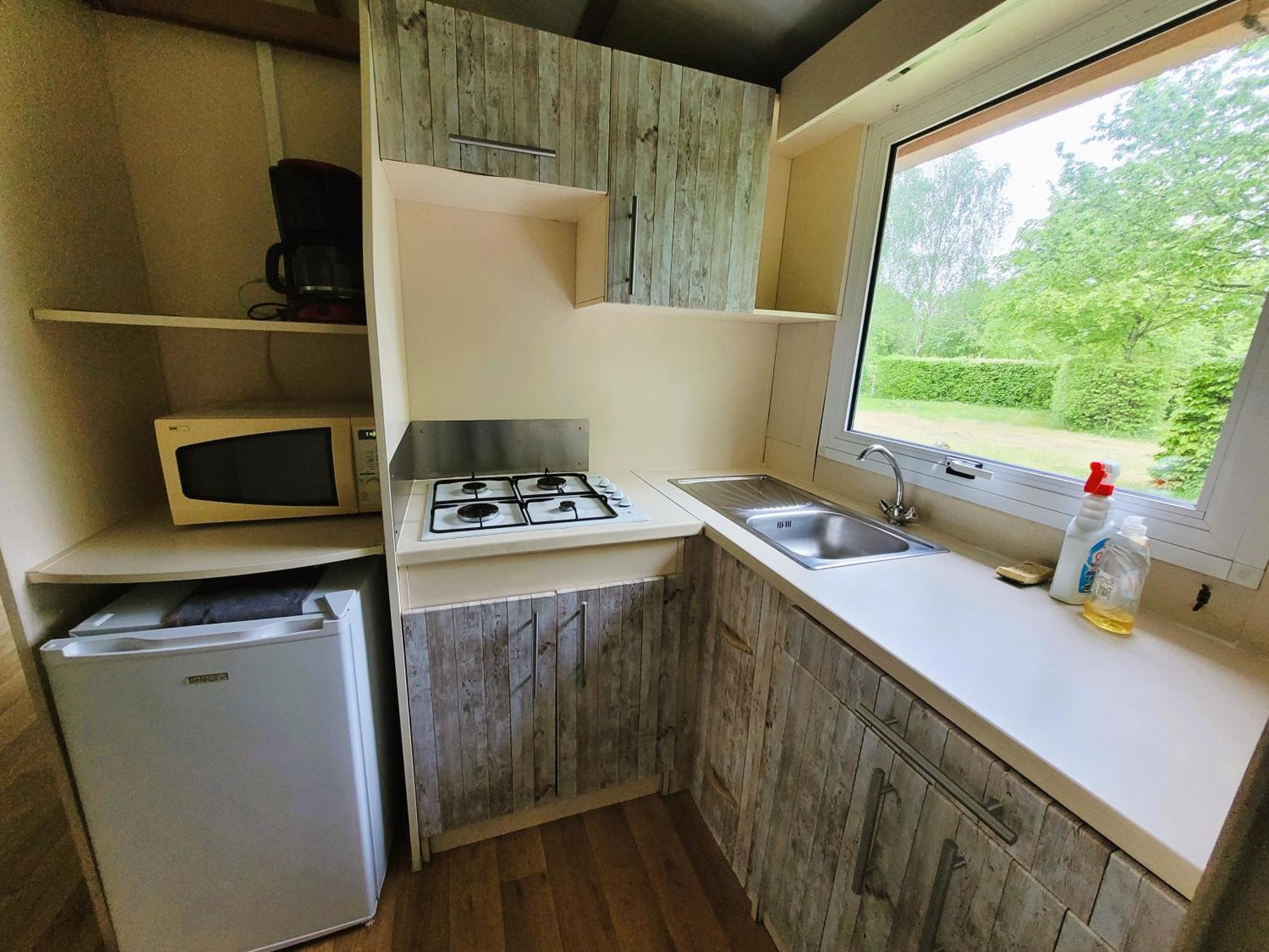 Camping Les Hirondelles Bourg-Sainte-Marie Esterno foto
