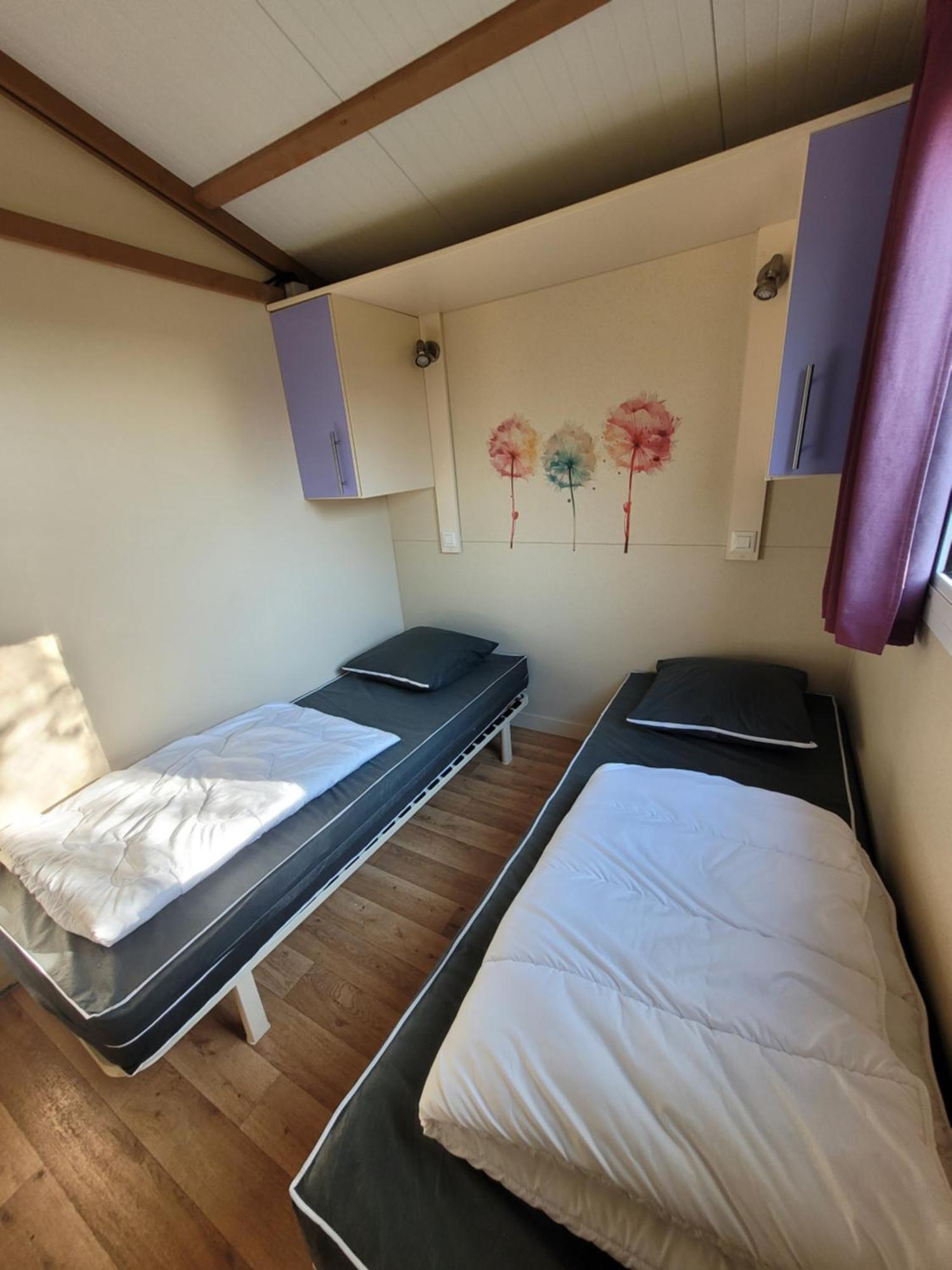 Camping Les Hirondelles Bourg-Sainte-Marie Esterno foto