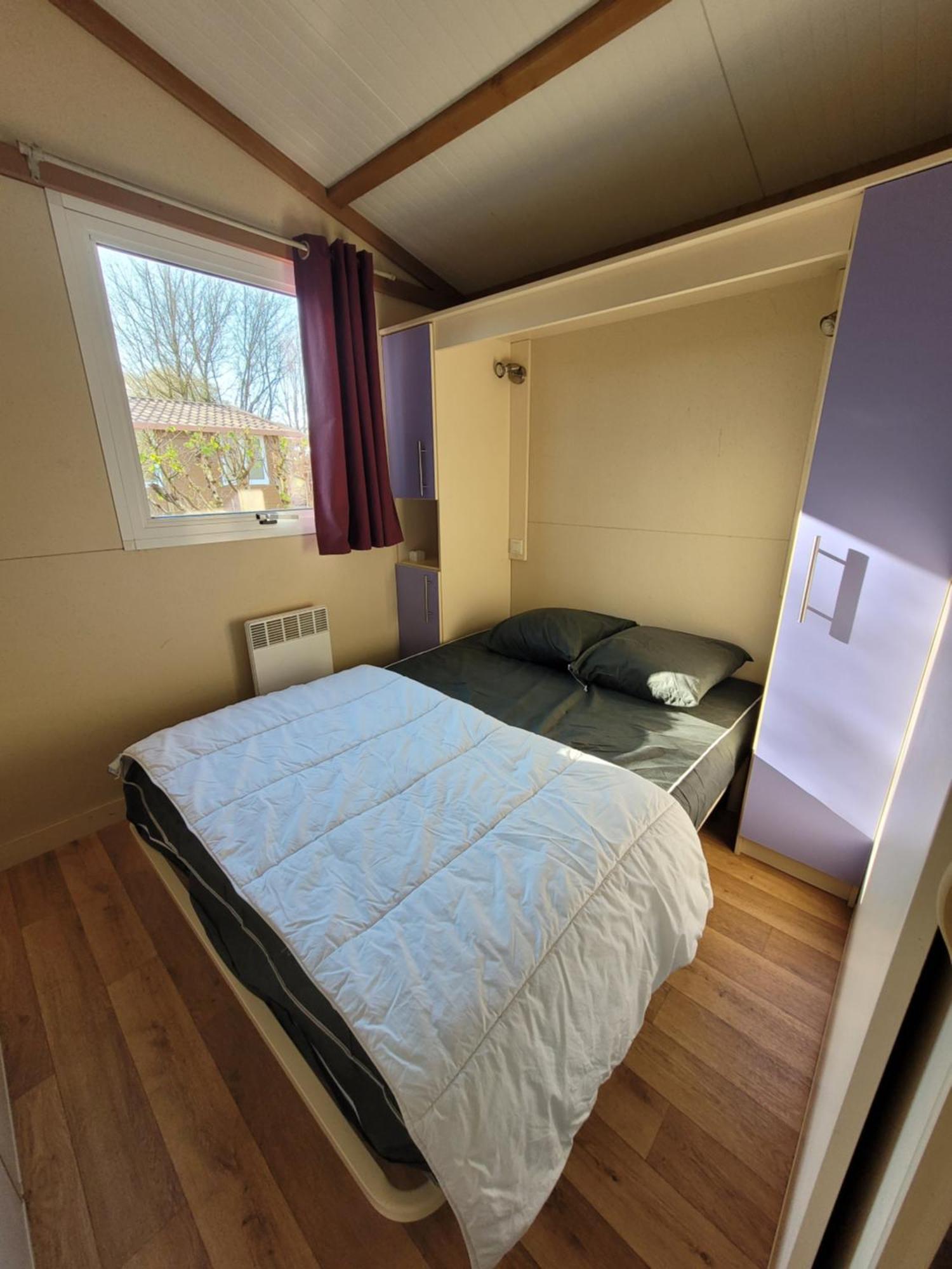 Camping Les Hirondelles Bourg-Sainte-Marie Esterno foto
