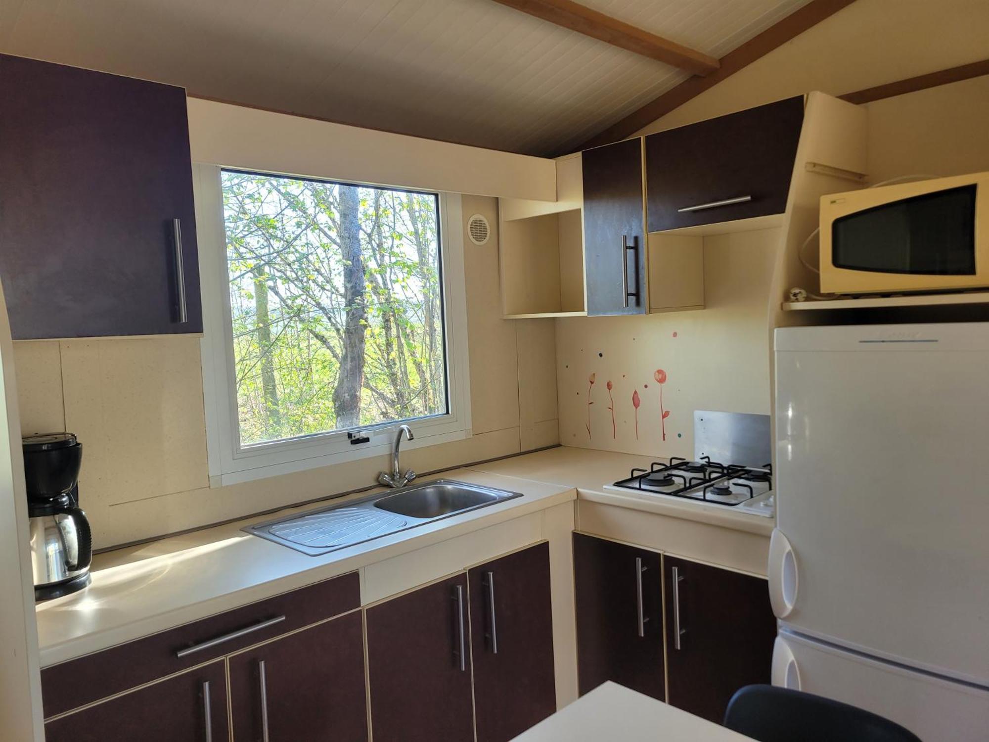 Camping Les Hirondelles Bourg-Sainte-Marie Esterno foto