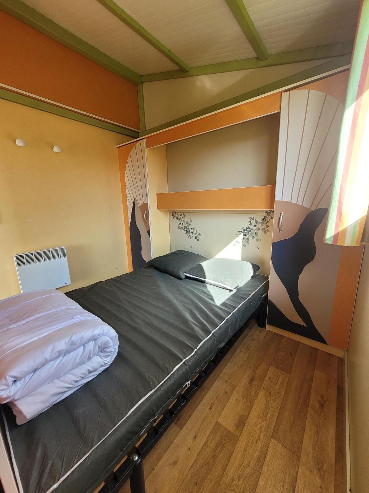 Camping Les Hirondelles Bourg-Sainte-Marie Esterno foto
