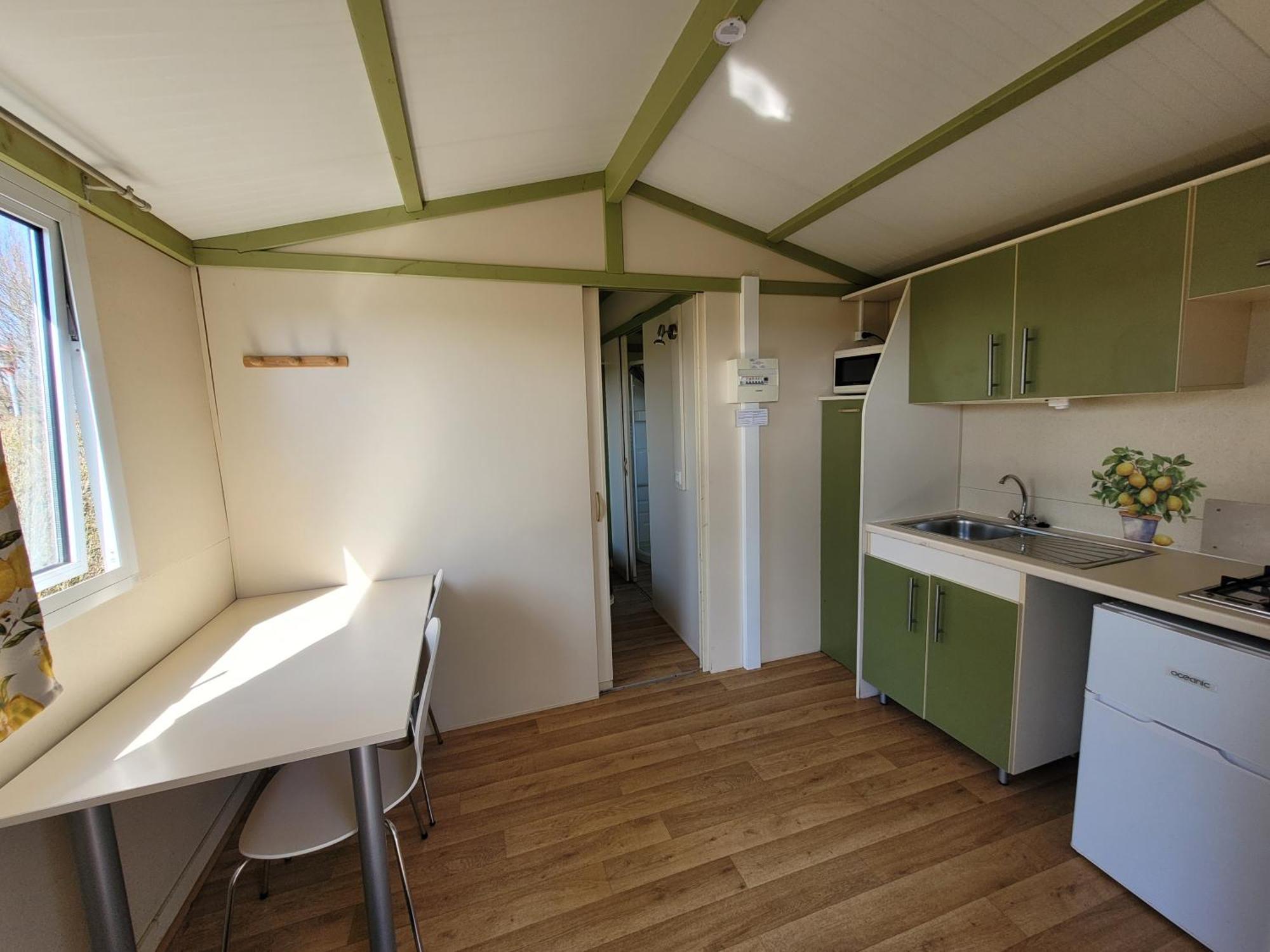 Camping Les Hirondelles Bourg-Sainte-Marie Esterno foto